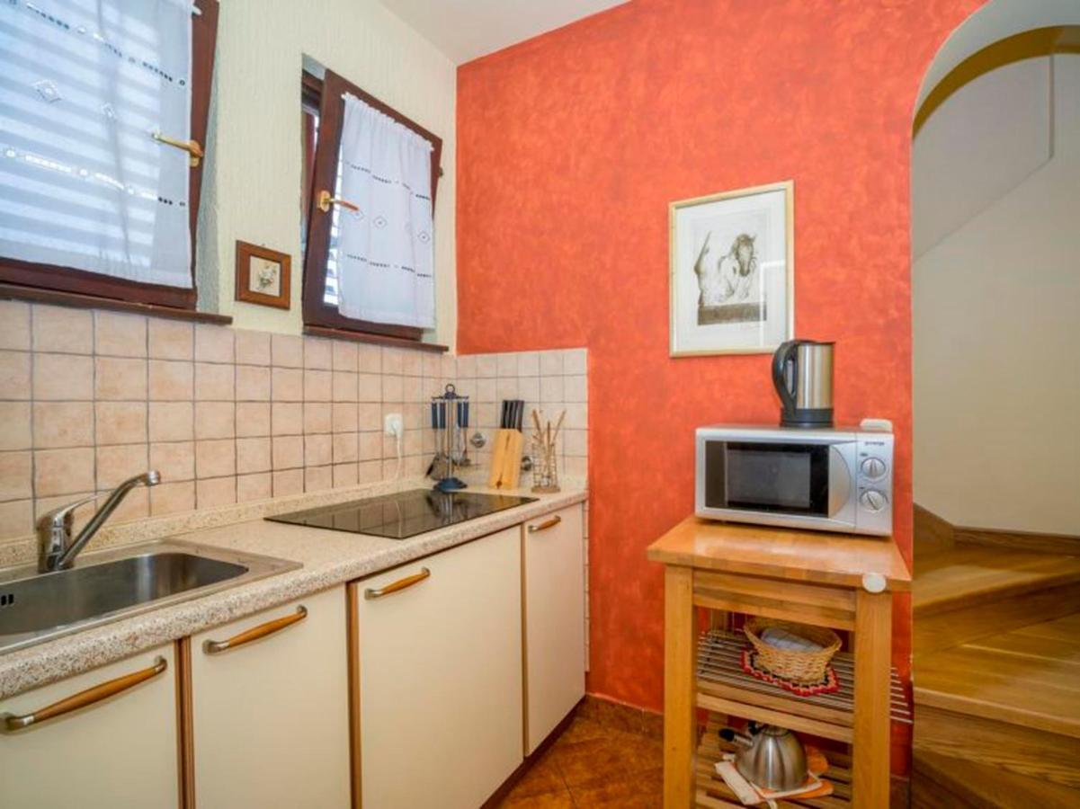 Apartments Villa Rossella 1 Ровинь Экстерьер фото