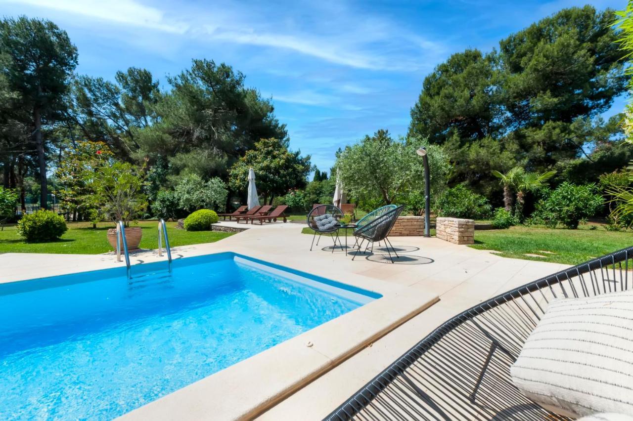 Apartments Villa Rossella 1 Ровинь Экстерьер фото
