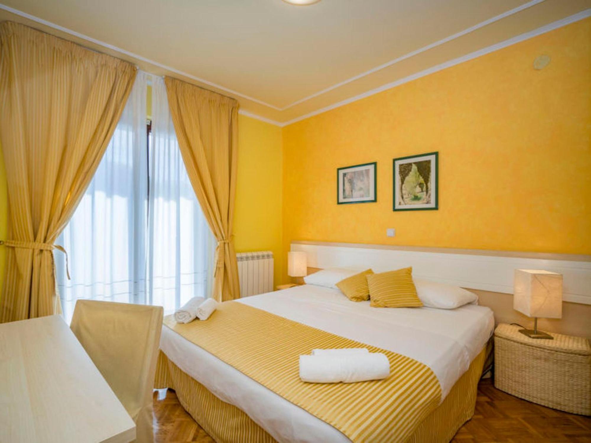 Apartments Villa Rossella 1 Ровинь Номер фото