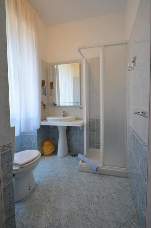 Apartments Villa Rossella 1 Ровинь Экстерьер фото